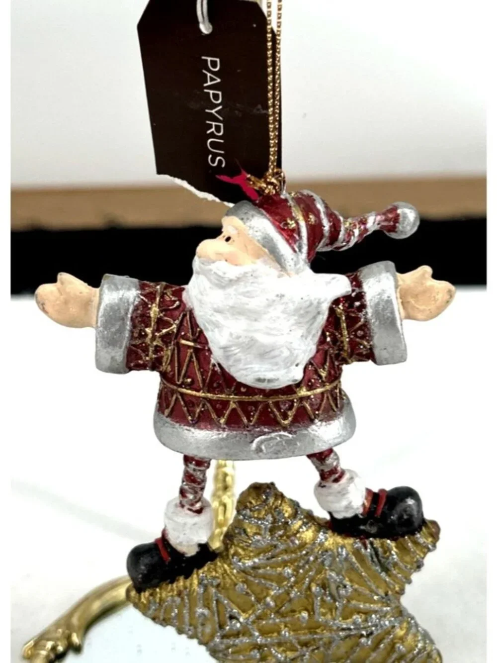 Papyrus Santa Standing on Star 5